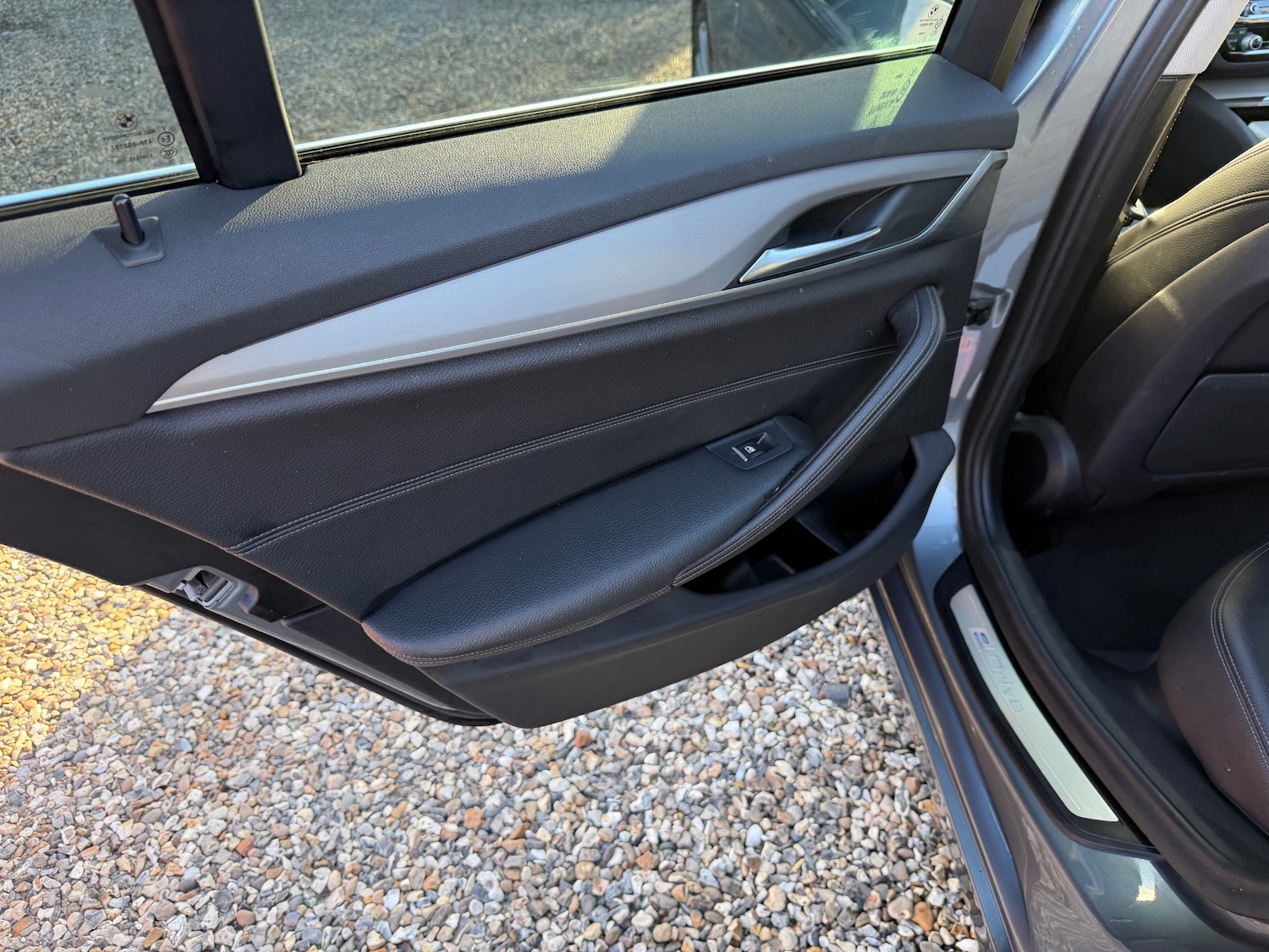 Used BMW 5 Series 2017 for sale - 77086582: Photo 15