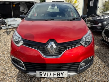 Used Renault Captur 2017 for sale - 77570874: Photo