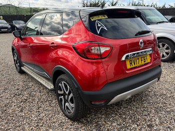 Used Renault Captur 2017 for sale - 77570874: Photo