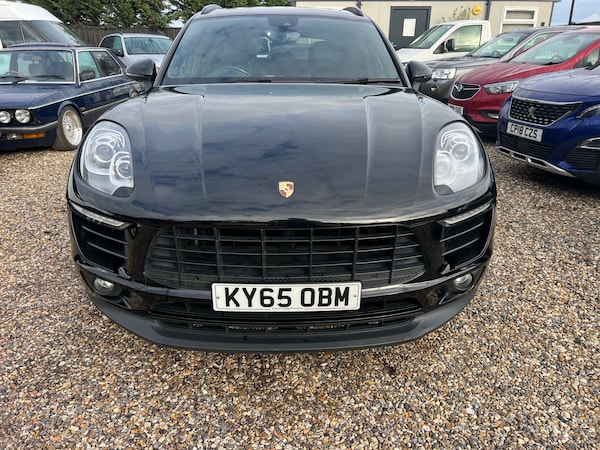 Used Porsche Macan 2015 for sale - 76347378: Photo 2