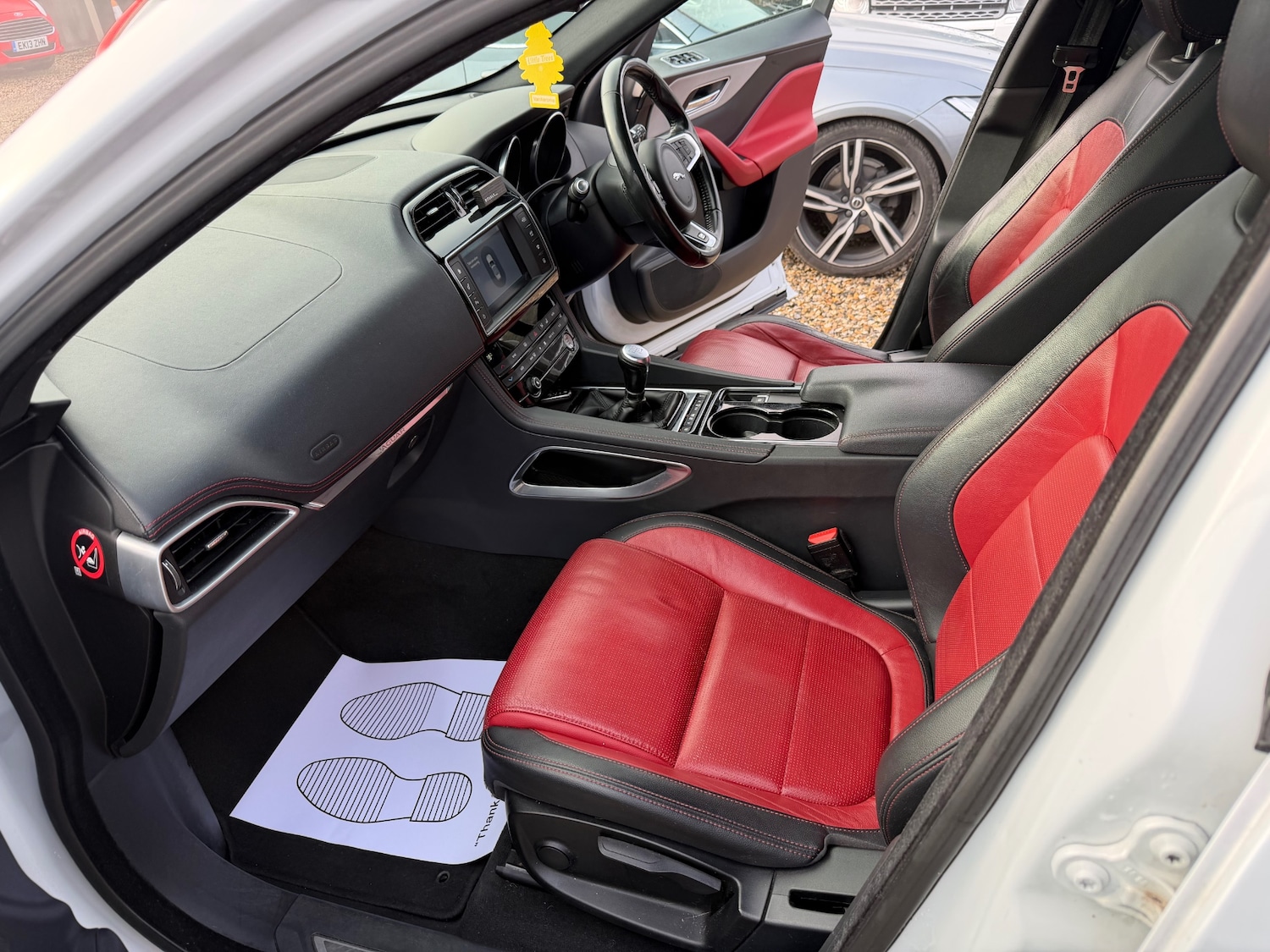 Used Jaguar F-Pace 2016 for sale - 77195708: Photo 15