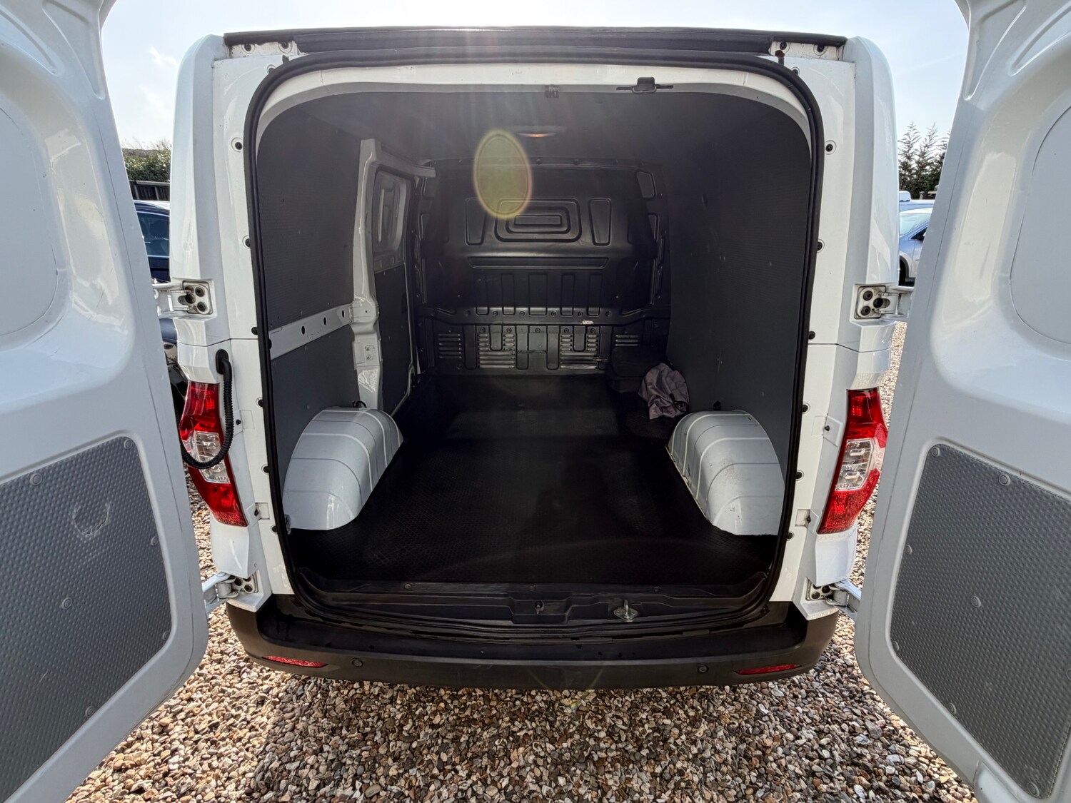 Used Maxus eDeliver 3 2021 for sale - 77668217: Photo 12