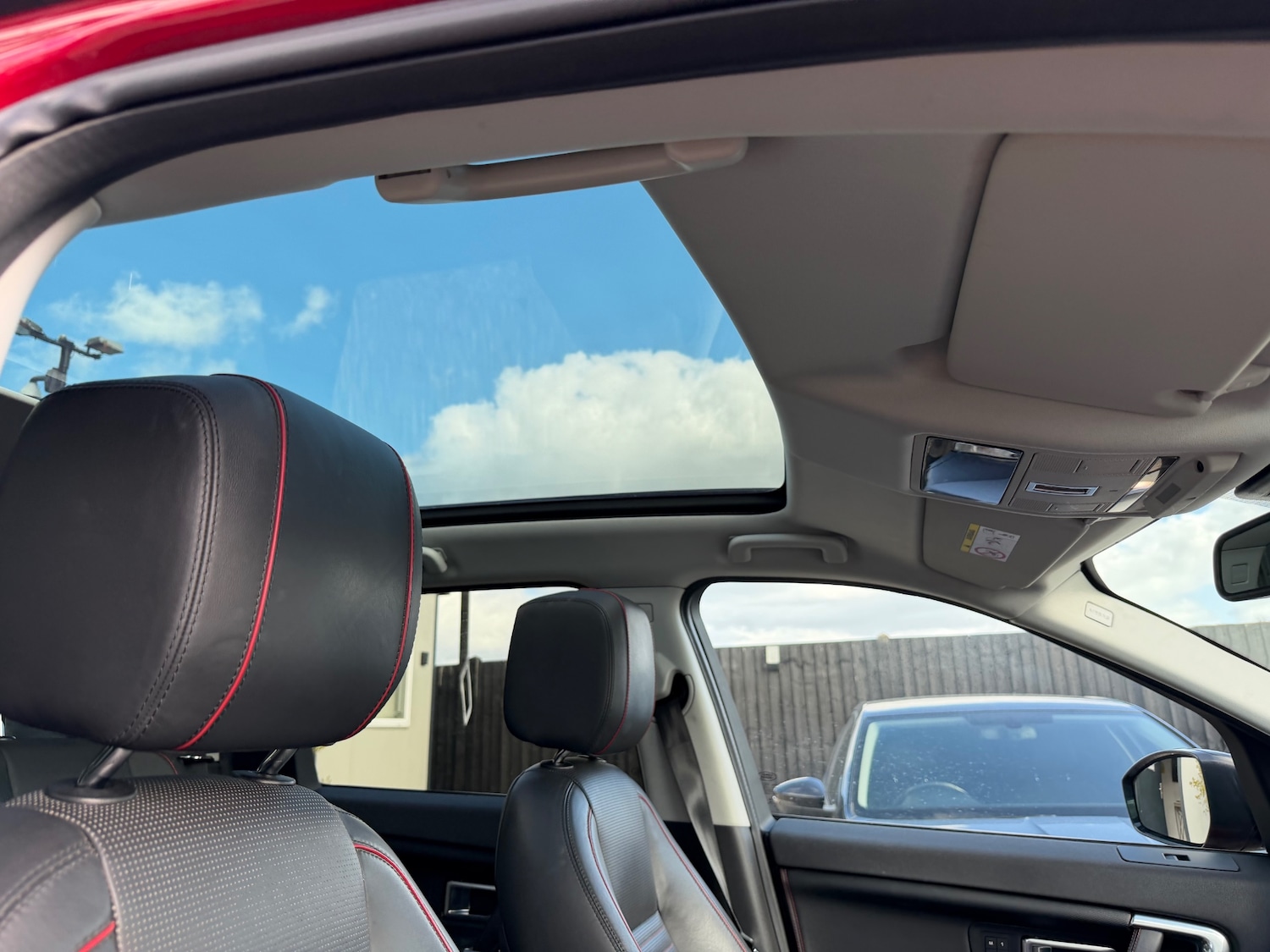 Used Land Rover Discovery Sport 2016 for sale - 77833778: Photo 12