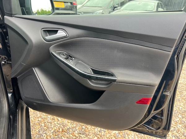 Used Ford Focus 2013 for sale - 75649969: Photo 8