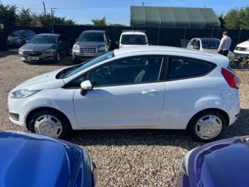 Used Ford Fiesta 2016 for sale - 73941101: Photo