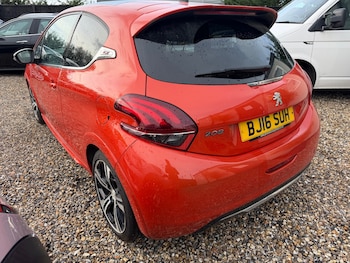 Used Peugeot 208 2016 for sale - 77803899: Photo