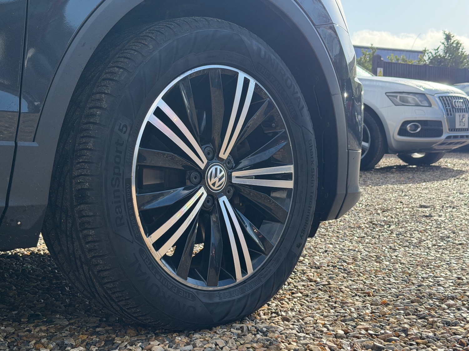 Used Volkswagen Tiguan 2018 for sale - 78112690: Photo 8