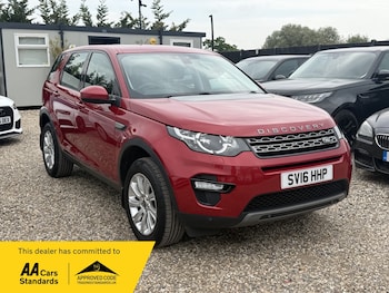 Used Land Rover Discovery Sport 2016 for sale - 78521083: Photo
