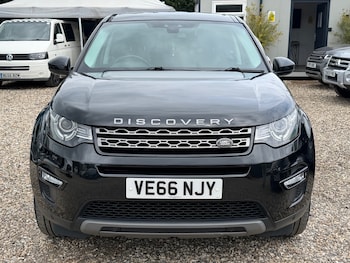 Used Land Rover Discovery Sport 2016 for sale - 79366463: Photo