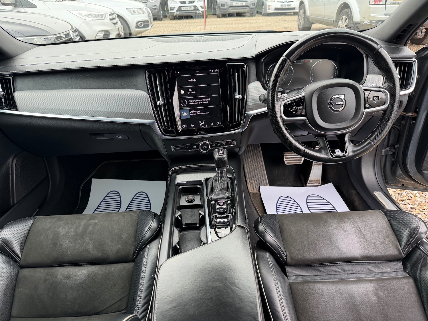 Used Volvo V90 2017 for sale - 77877667: Photo 11