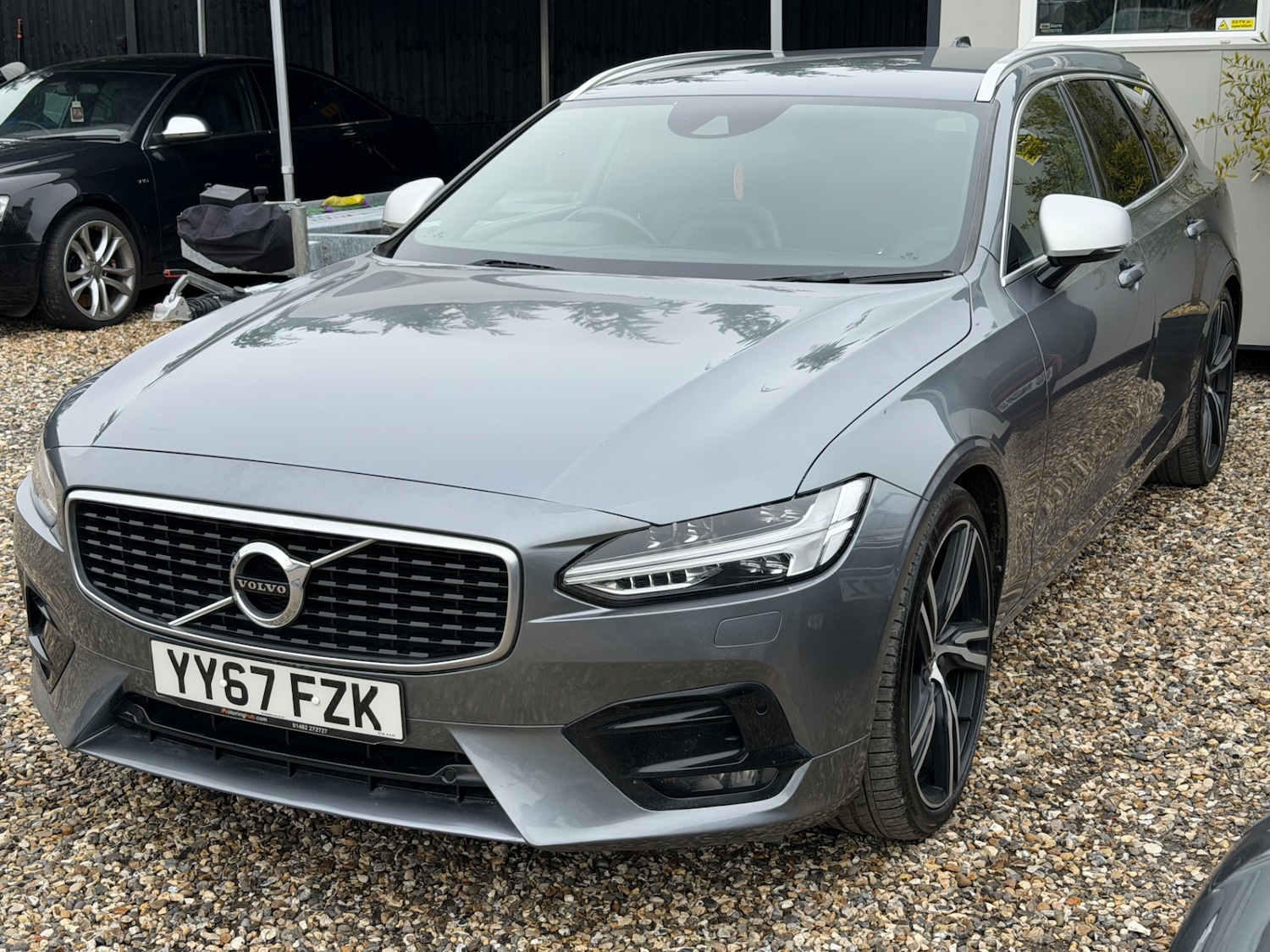 Used Volvo V90 2017 for sale - 77877667: Photo 3