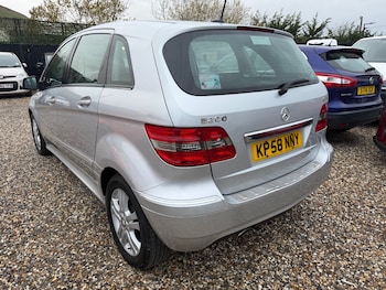 Used Mercedes-Benz B Class 2008 for sale - 76881631: Photo