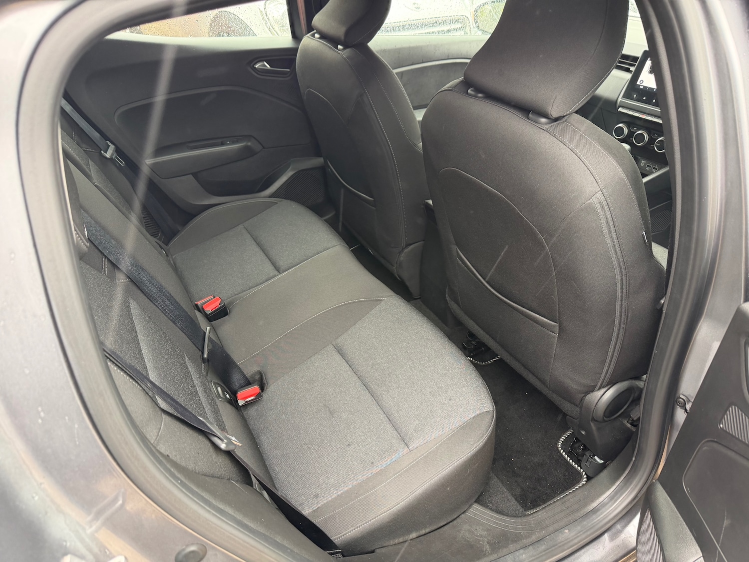 Used Renault Clio 2023 for sale - 76904950: Photo 9