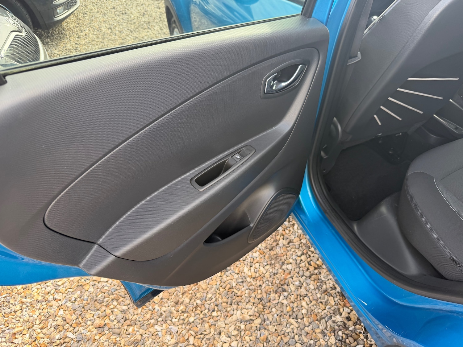 Used Renault Captur 2014 for sale - 77968603: Photo 15