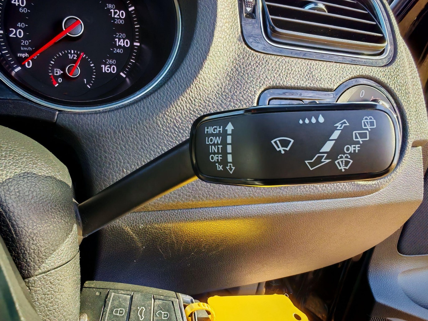 Used Volkswagen Polo 2017 for sale - 77784670: Photo 25