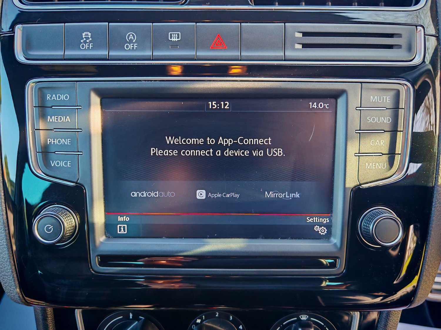 Used Volkswagen Polo 2017 for sale - 77784670: Photo 28