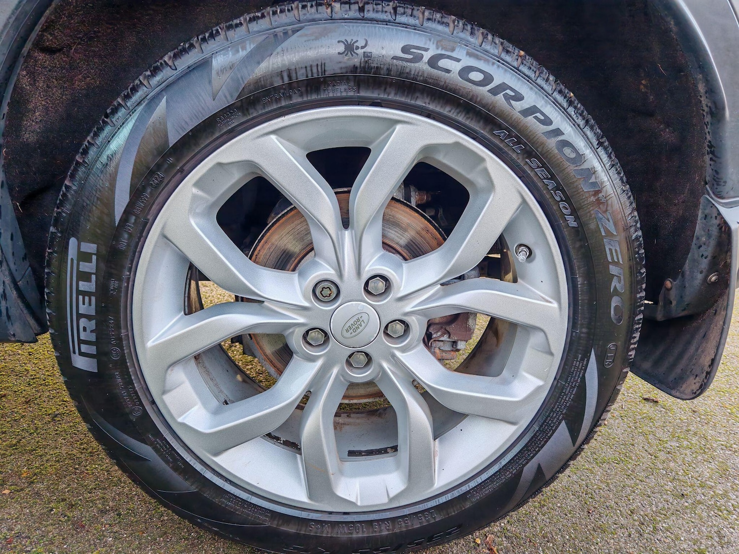 Used Land Rover Discovery Sport 2015 for sale - 77131888: Photo 11