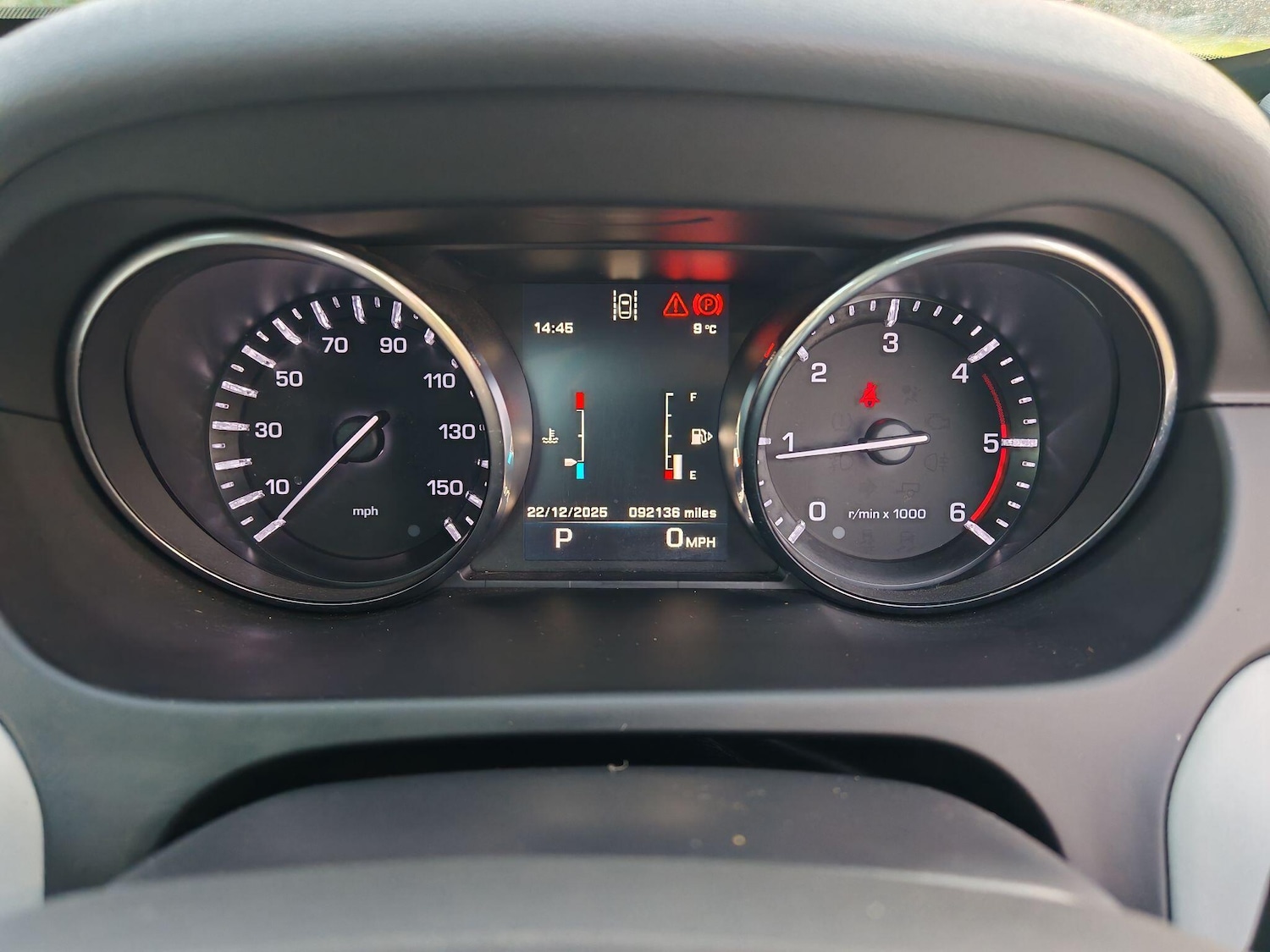 Used Land Rover Discovery Sport 2015 for sale - 77131888: Photo 24