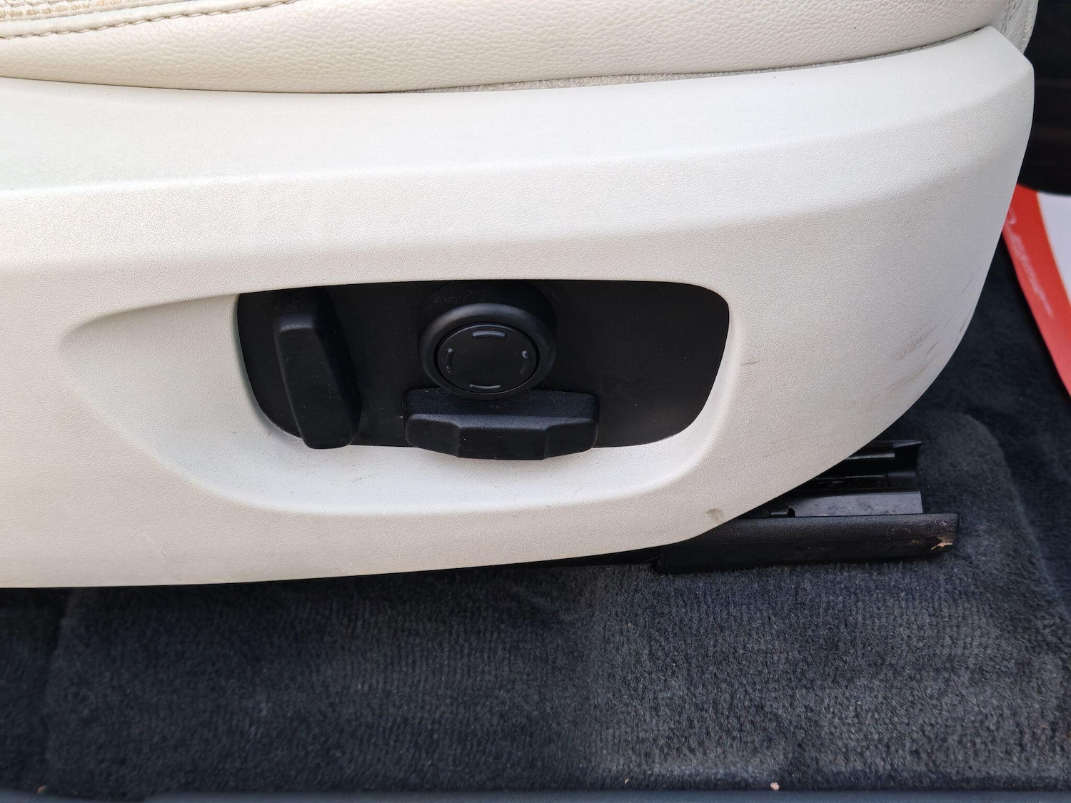 Used Land Rover Discovery Sport 2015 for sale - 77131888: Photo 36