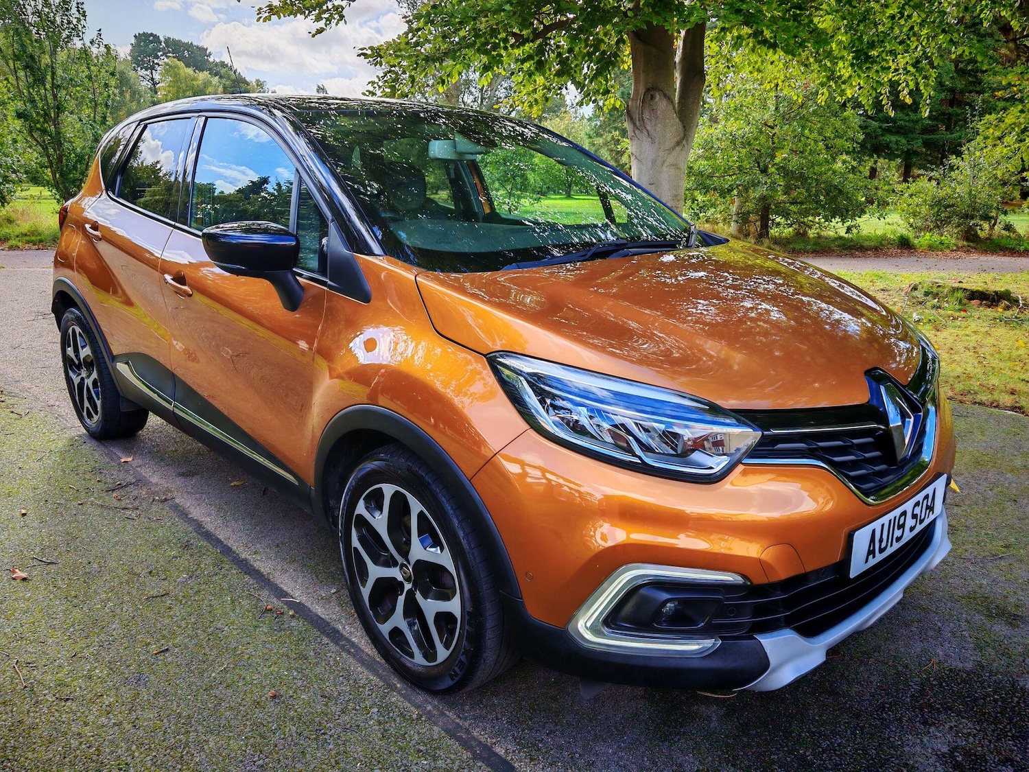 Used Renault Captur 2019 for sale - 76179841: Photo 1