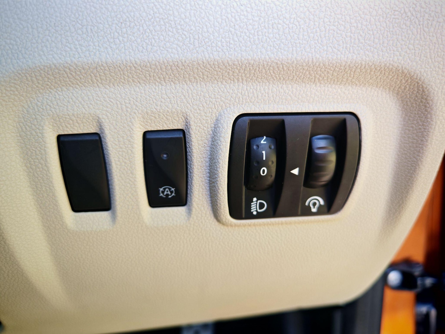 Used Renault Captur 2019 for sale - 76179841: Photo 34