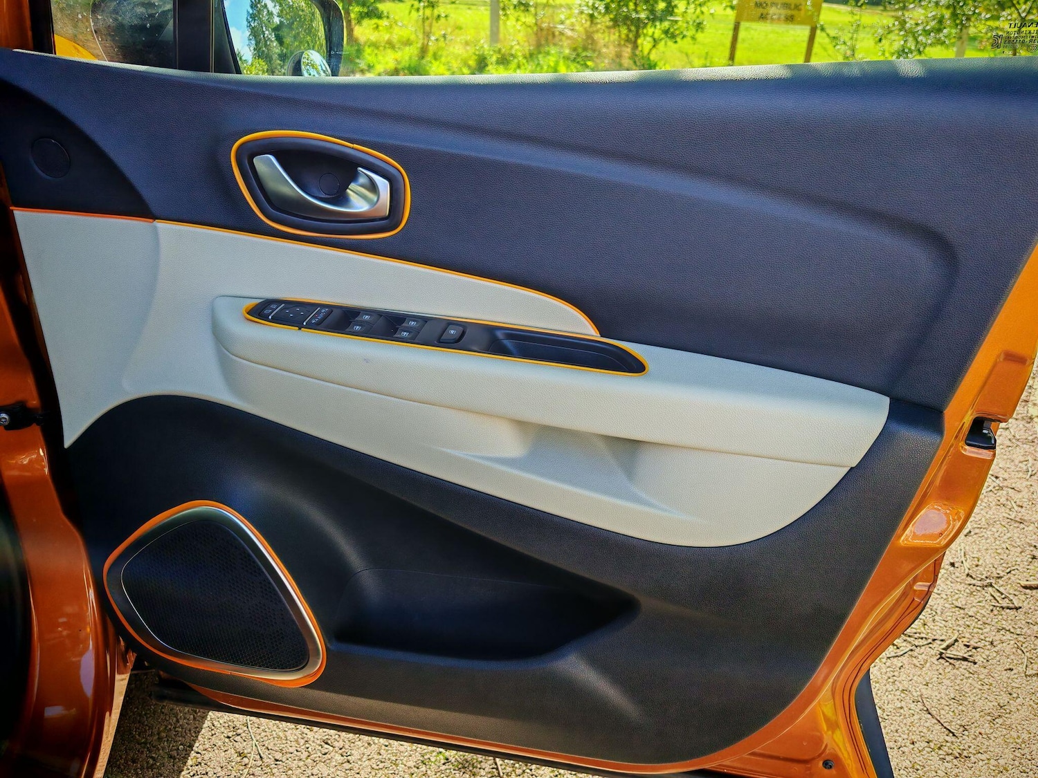 Used Renault Captur 2019 for sale - 76179841: Photo 37