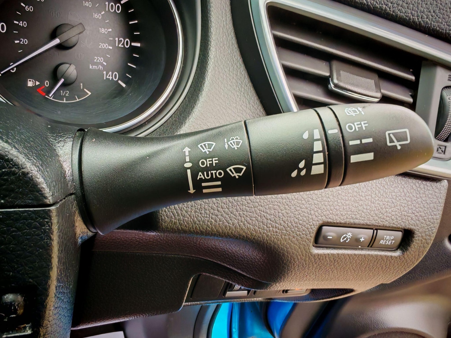 Used Nissan Qashqai for sale - 78128256: Photo 28