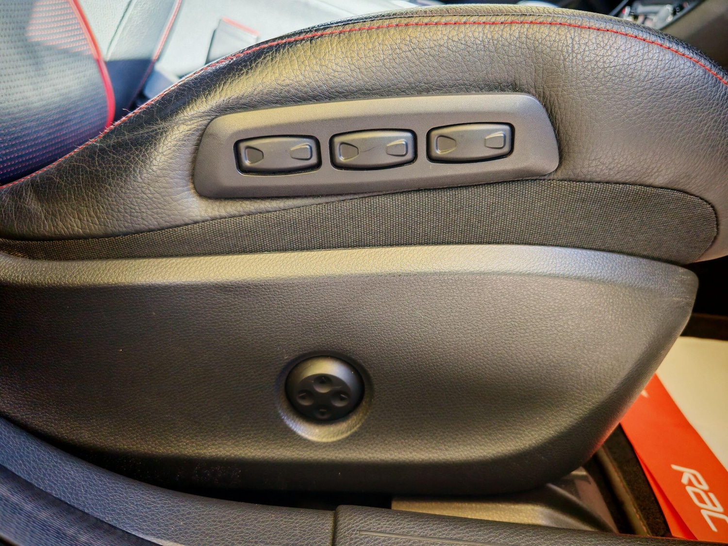 Used Mercedes-Benz A-Class 2016 for sale - 76378094: Photo 16