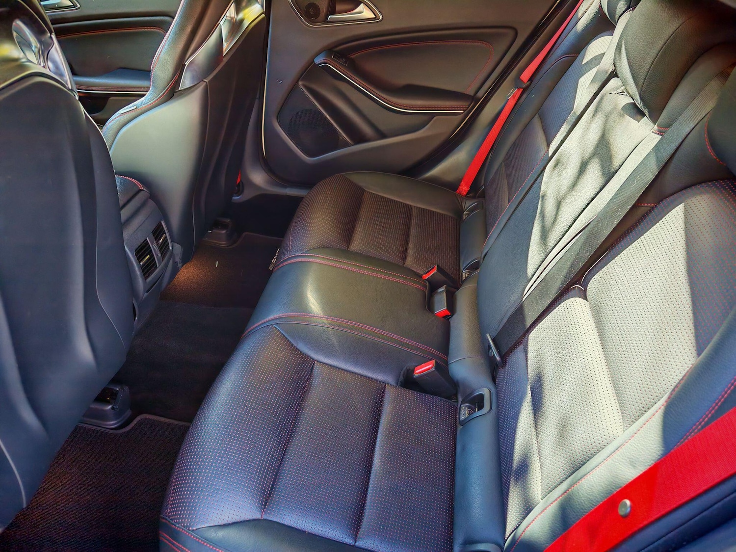 Used Mercedes-Benz A-Class 2016 for sale - 76378094: Photo 18