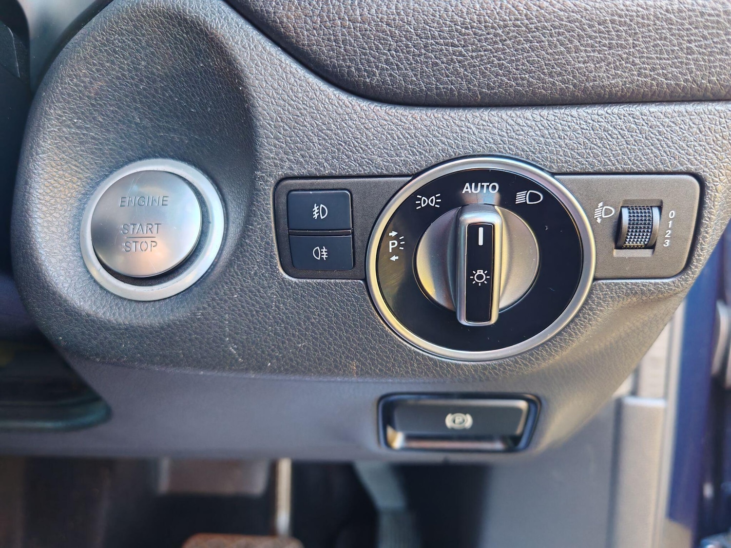 Used Mercedes-Benz GLA 2018 for sale - 77202795: Photo 31