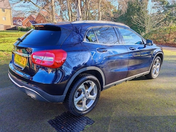 Used Mercedes-Benz GLA 2018 for sale - 77202795: Photo