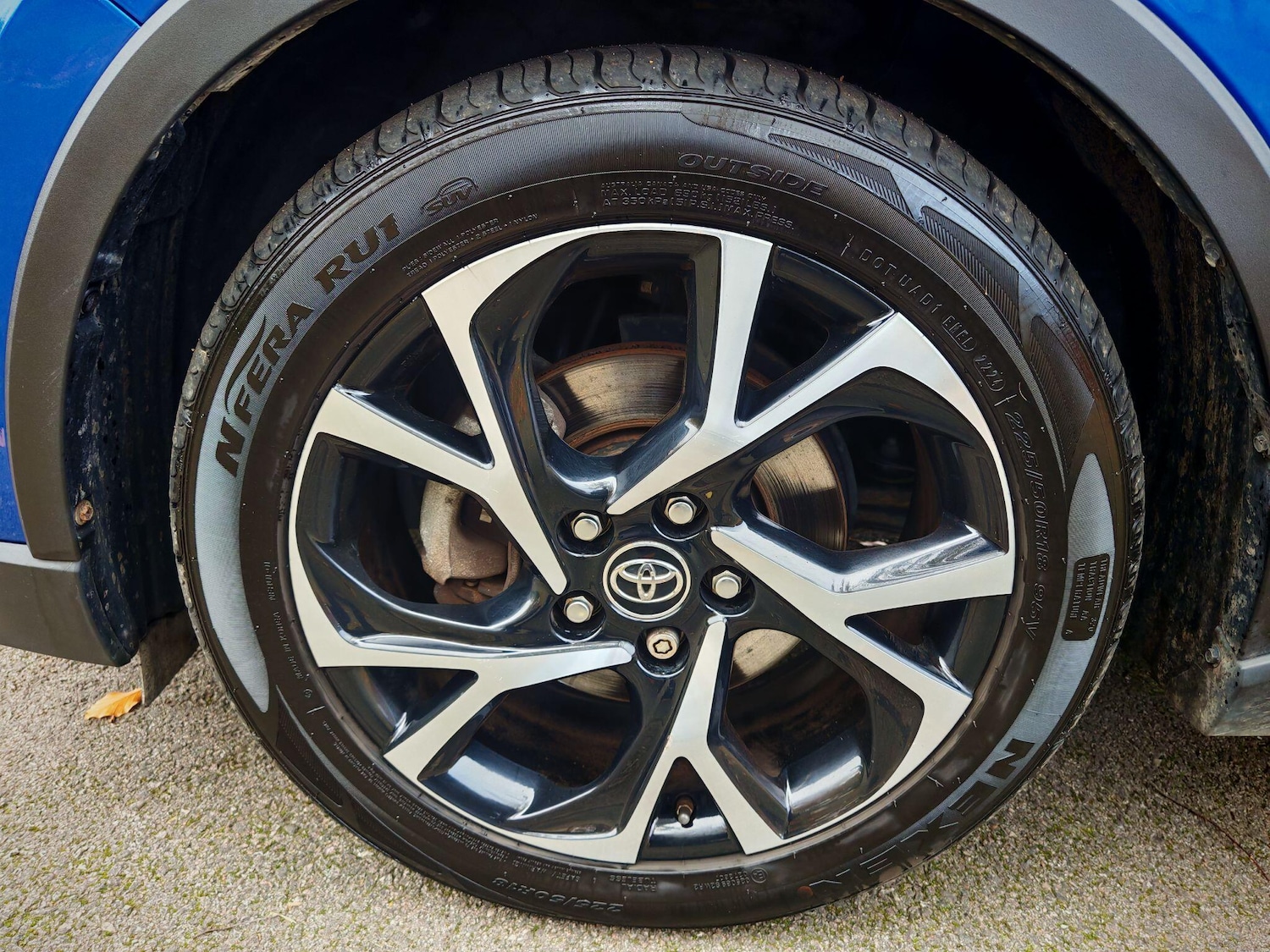 Used Toyota C-HR for sale - 76993225: Photo 11