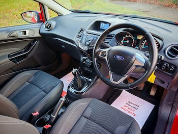 Used Ford Fiesta 2017 for sale - 76898255: Photo