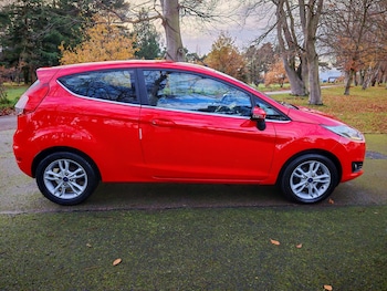 Used Ford Fiesta 2017 for sale - 76898255: Photo