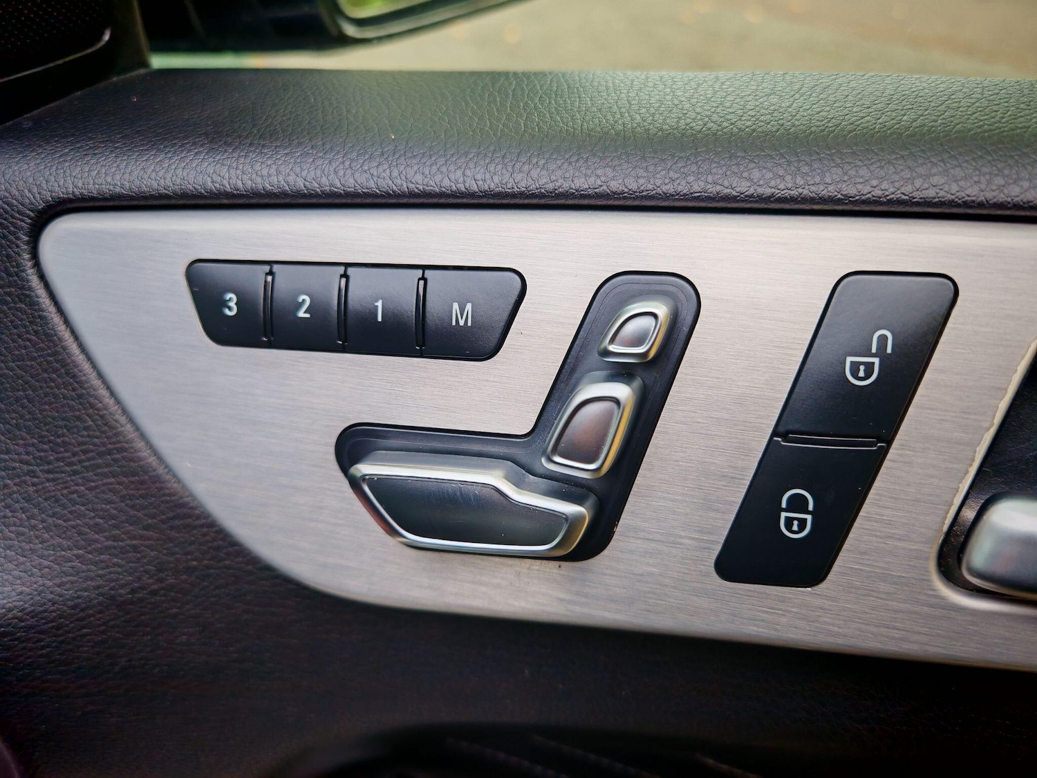 Used Mercedes-Benz GLE 2018 for sale - 76432367: Photo 36