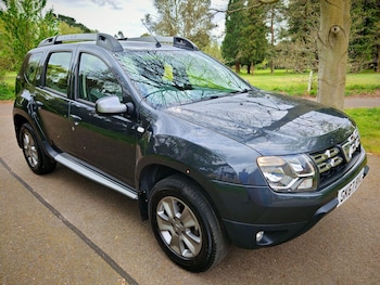 Used Dacia Duster 2017 for sale - 78301780: Photo