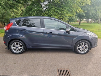 Used Ford Fiesta 2014 for sale - 76167379: Photo