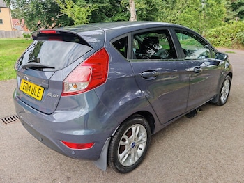 Used Ford Fiesta 2014 for sale - 76167379: Photo