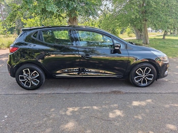 Used Renault Clio 2019 for sale - 79012107: Photo