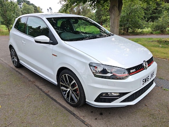 Used Volkswagen Polo 2016 for sale - 76166899: Photo
