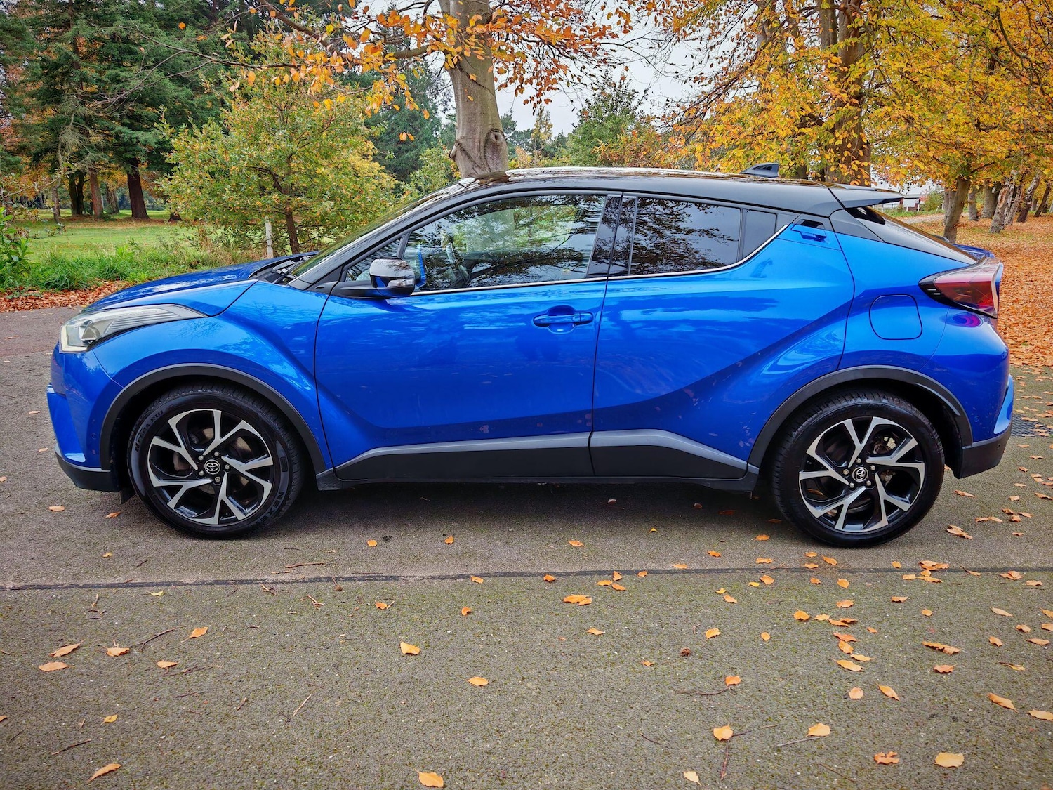 Used Toyota C-HR 2018 for sale - 76512942: Photo 7