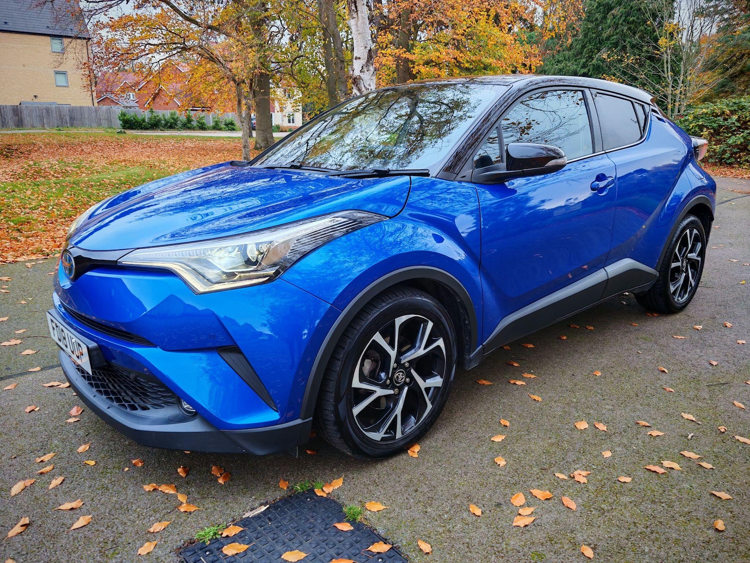 Used Toyota C-HR 2018 for sale - 76512942: Photo 8