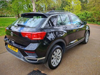 Used Volkswagen T-Roc 2018 for sale - 78362792: Photo