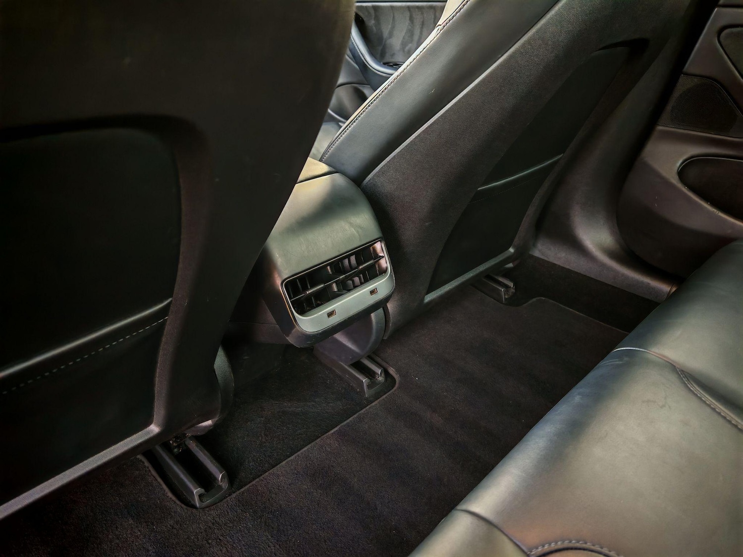 Used Tesla Model 3 2019 for sale - 76592655: Photo 21