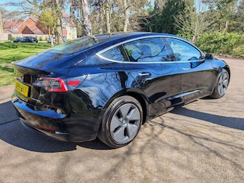 Used Tesla Model 3 2019 for sale - 76592655: Photo