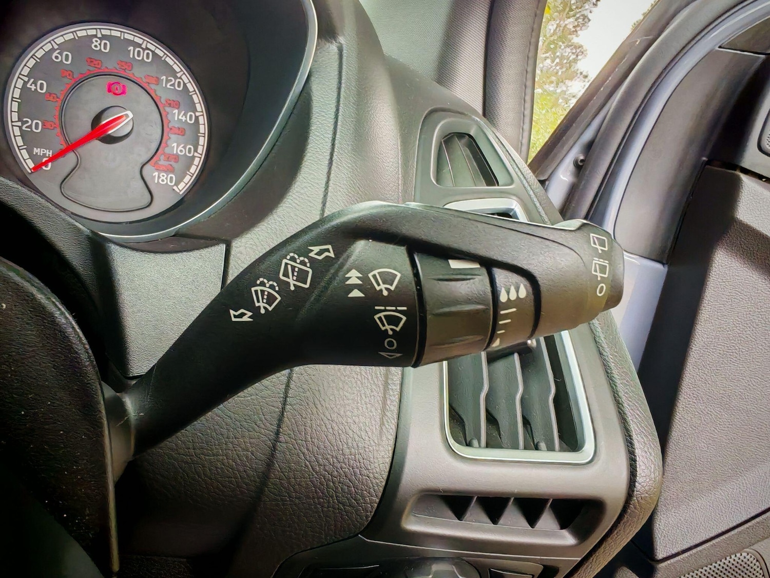 Used Ford Focus for sale - 77977641: Photo 25