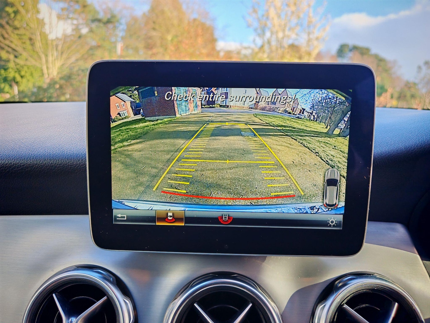 Used Mercedes-Benz GLA 2019 for sale - 77926065: Photo 31