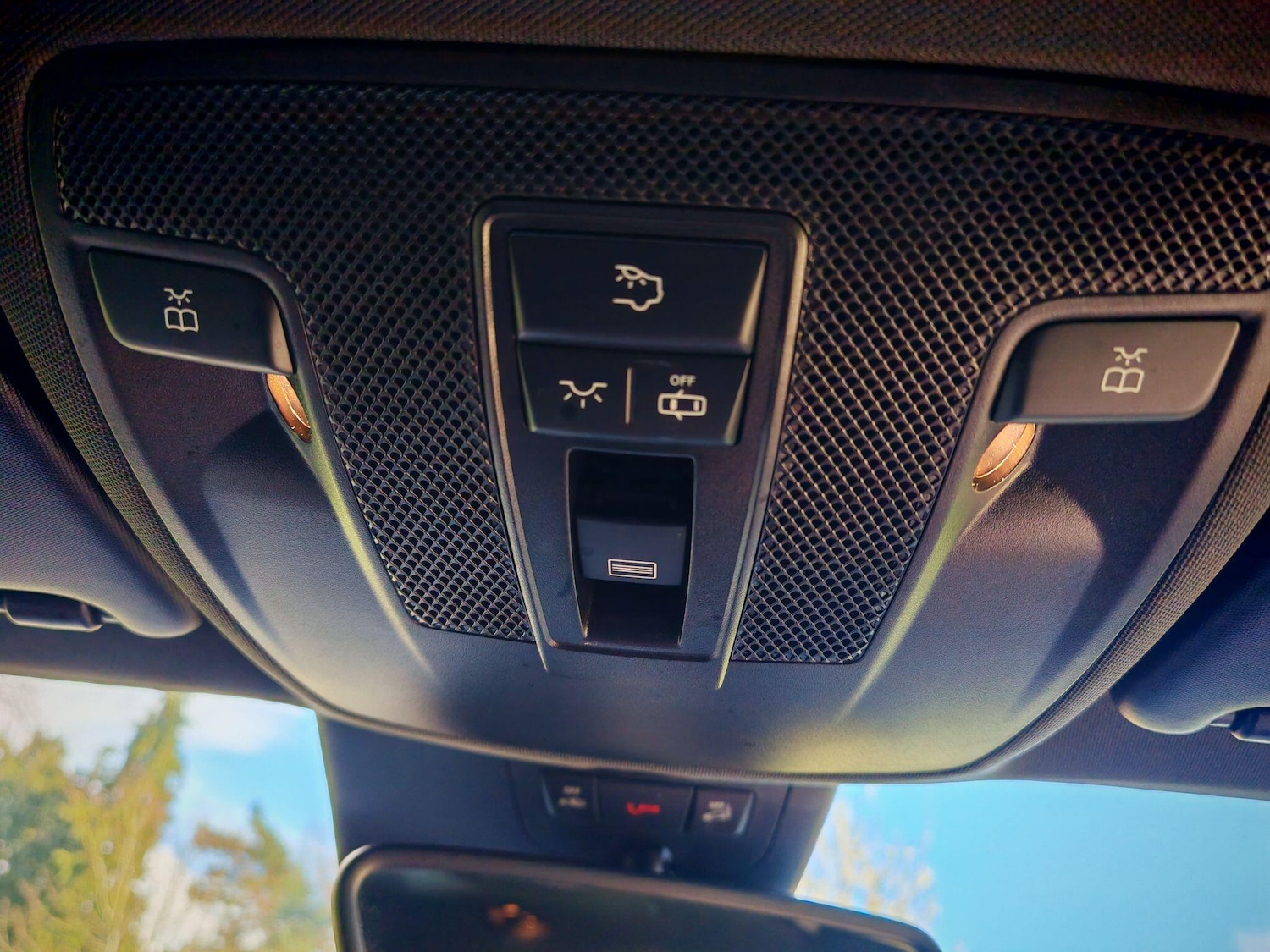 Used Mercedes-Benz GLA 2019 for sale - 77926065: Photo 36