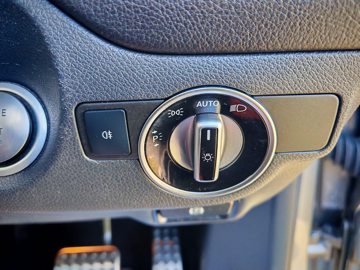 Used Mercedes-Benz GLA 2019 for sale - 77926065: Photo 37