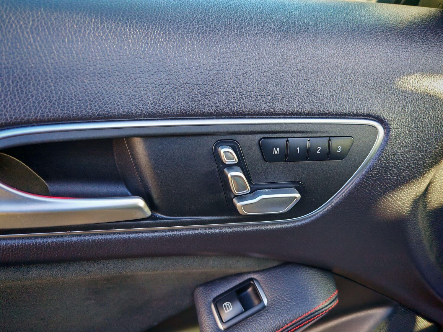 Used Mercedes-Benz GLA 2019 for sale - 77926065: Photo 39